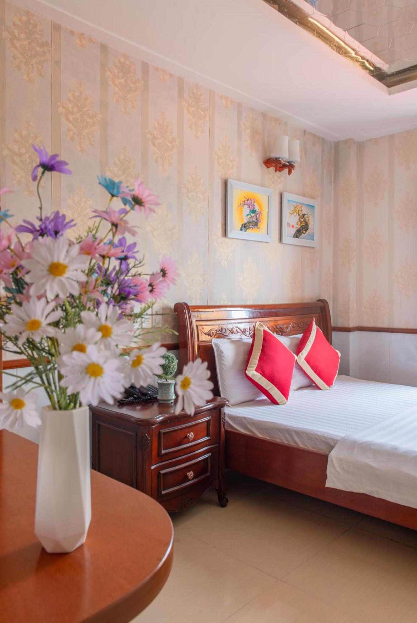 Hotel Nhu Y 2 호치민 외부 사진